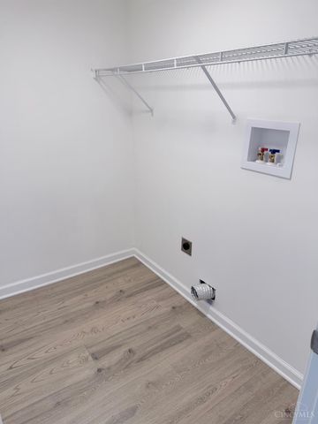 1913 Sterling Avenue, North College Hill, OH 45239