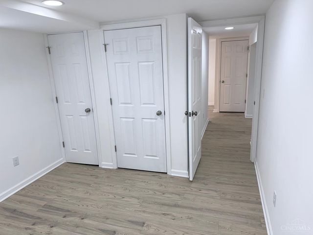 1913 Sterling Avenue, North College Hill, OH 45239