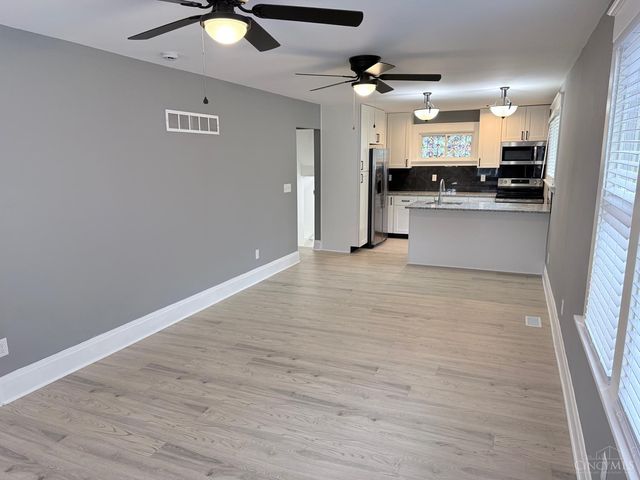 1913 Sterling Avenue, North College Hill, OH 45239