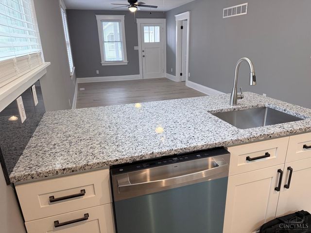 1913 Sterling Avenue, North College Hill, OH 45239