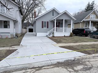 1913 Sterling Avenue, North College Hill, OH 45239