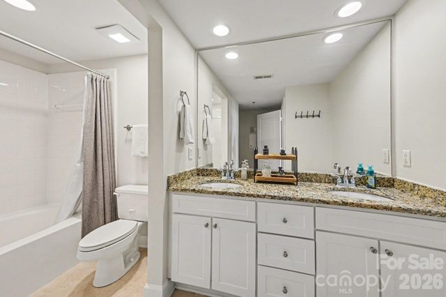 1315 East Boulevard 437, Charlotte, NC 28203