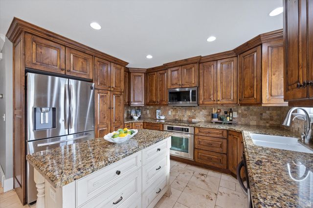 2379 W 13100 S, Riverton, UT 84065