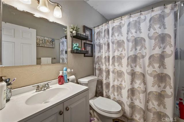 21401 Ellis, Perris, CA 92570
