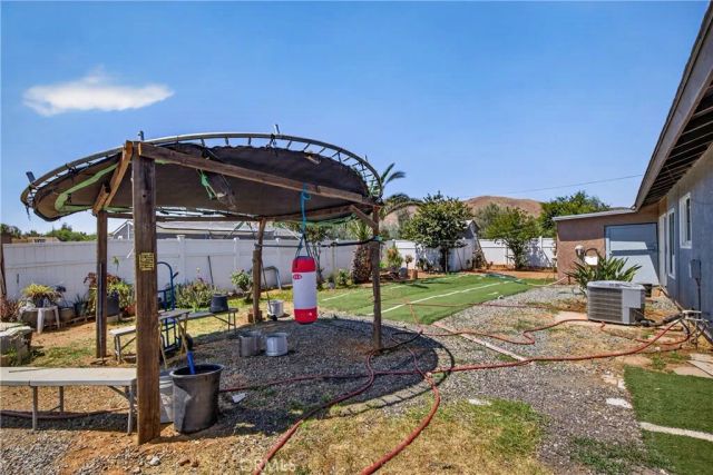 21401 Ellis, Perris, CA 92570