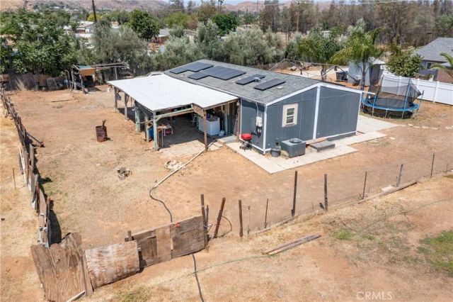 21401 Ellis, Perris, CA 92570