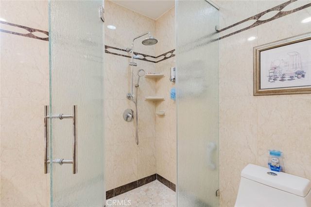 6620 Costello Avenue, Van Nuys, CA 91405
