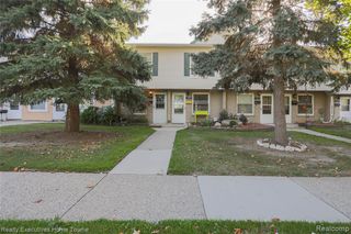 119 Floral Avenue, Mount Clemens, MI 48043