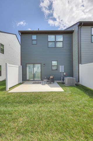 2013 Walnut Ln, Gallatin, TN 37066