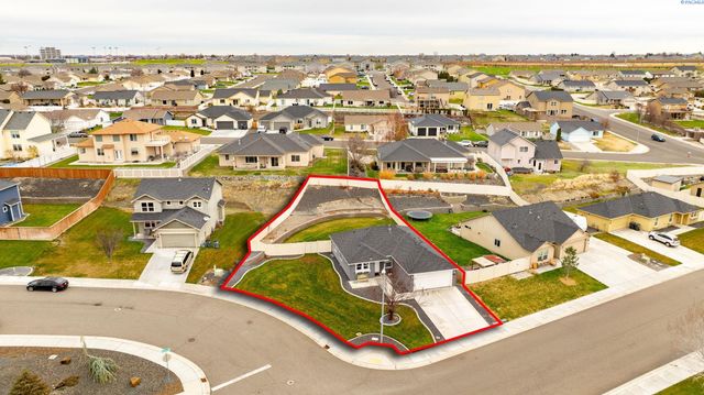 6101 Turf Paradise Dr., Pasco, WA 99301