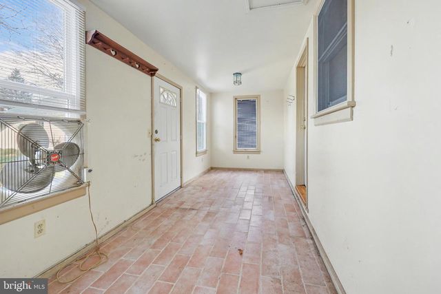 1029 4TH AVE, Harrisburg, PA 17113