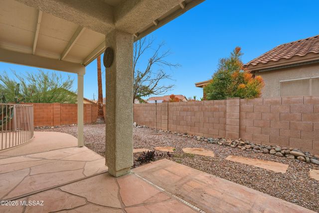 7422 W River Rim Place, Tucson, AZ 85743