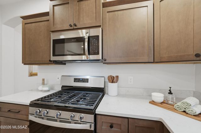 7422 W River Rim Place, Tucson, AZ 85743