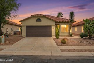 7422 W River Rim Place, Tucson, AZ 85743