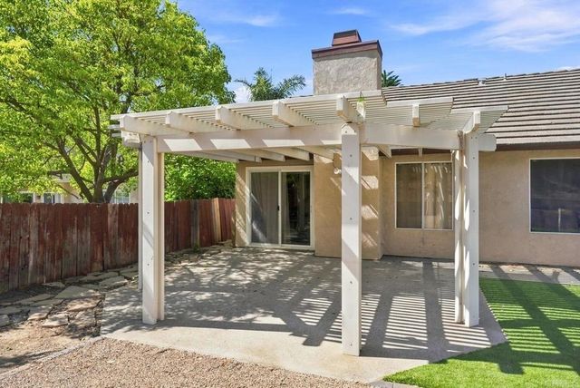 23886 Red Clover Circle, Murrieta, CA 92562