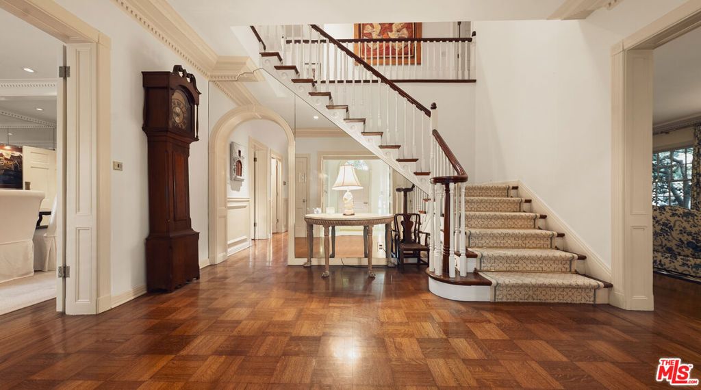 524 N Rockingham Avenue, Los Angeles, CA 90049 — photo 3