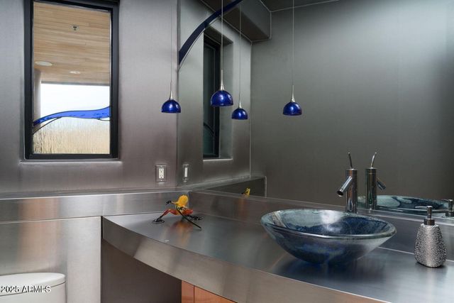 4550 E FOOTHILL Drive, Paradise Valley, AZ 85253