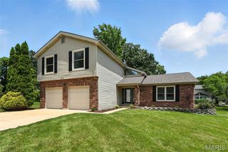 2174 Willow Ridge Lane, Chesterfield, MO 63017