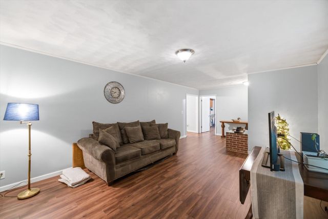 3864 U.S. 11, Riceville, TN 37370