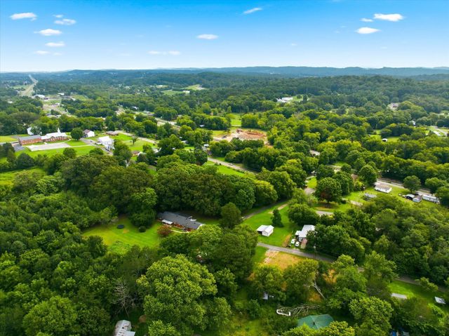 3864 U.S. 11, Riceville, TN 37370