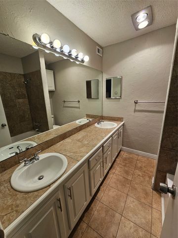 7522 Holly Hill Drive 44F, Dallas, TX 75231