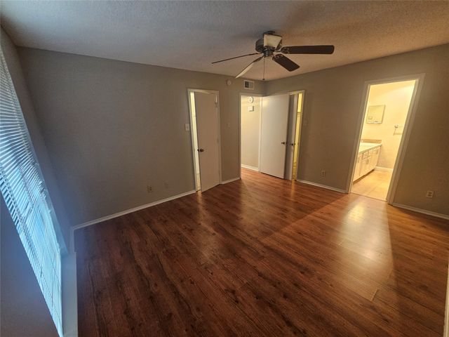 7522 Holly Hill Drive 44F, Dallas, TX 75231