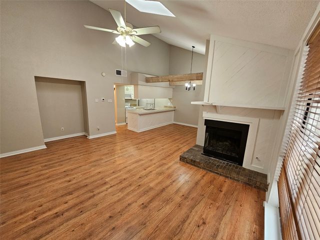 7522 Holly Hill Drive 44F, Dallas, TX 75231