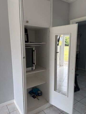 2213 LINCOLN Street 6, Hollywood, FL 33020