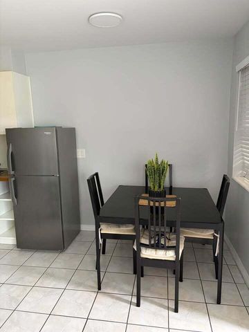 2213 LINCOLN Street 6, Hollywood, FL 33020