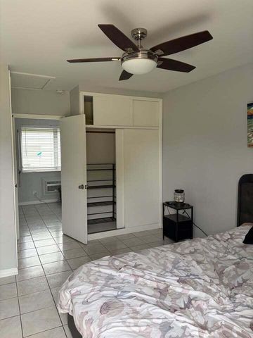 2213 LINCOLN Street 6, Hollywood, FL 33020