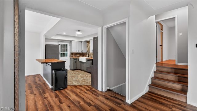 3289 Cricket Drive, Youngstown, OH 44511