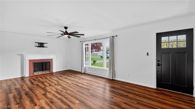 3289 Cricket Drive, Youngstown, OH 44511