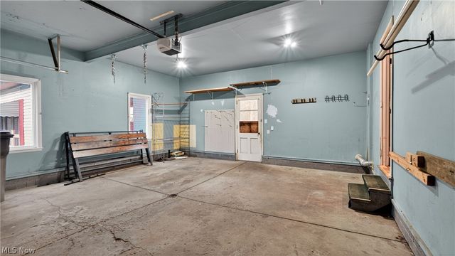 3289 Cricket Drive, Youngstown, OH 44511