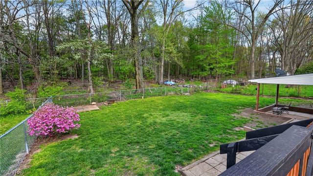 3289 Cricket Drive, Youngstown, OH 44511
