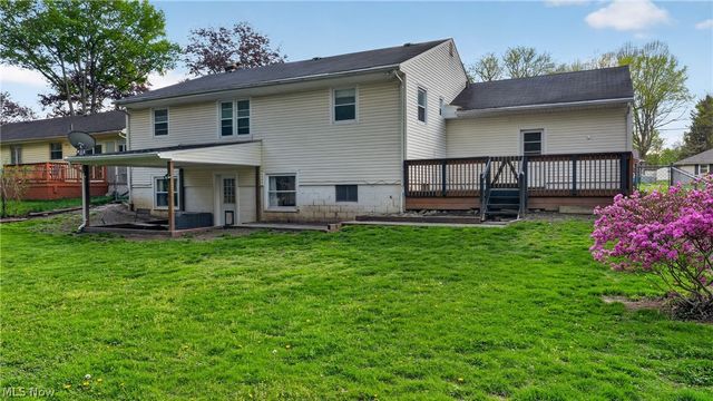 3289 Cricket Drive, Youngstown, OH 44511