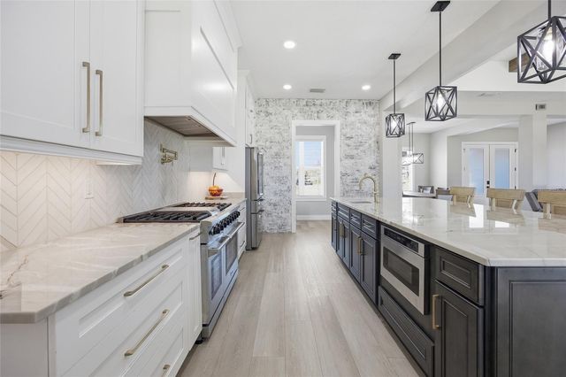 9665 SE 61ST TERRACE, Belleview, FL 34420