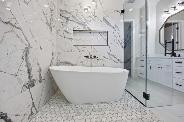 9665 SE 61ST TERRACE, Belleview, FL 34420