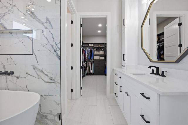 9665 SE 61ST TERRACE, Belleview, FL 34420