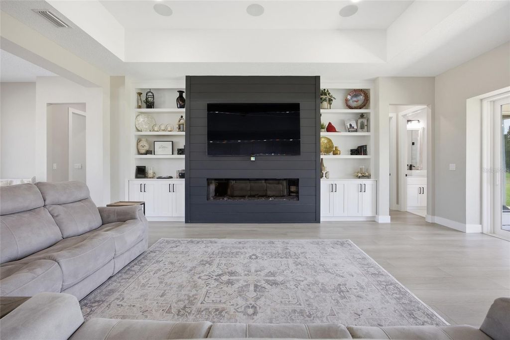 Image 14 of property listing at 9665 SE 61ST TERRACE, Belleview, FL 34420