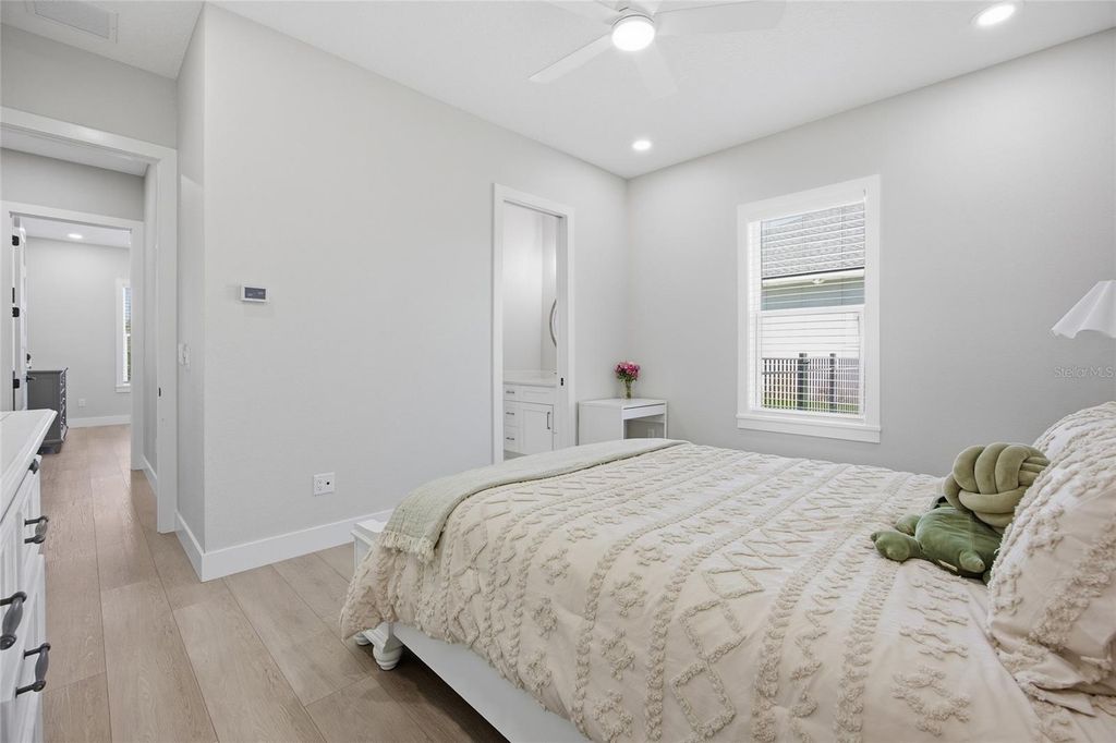 Image 36 of property listing at 9665 SE 61ST TERRACE, Belleview, FL 34420