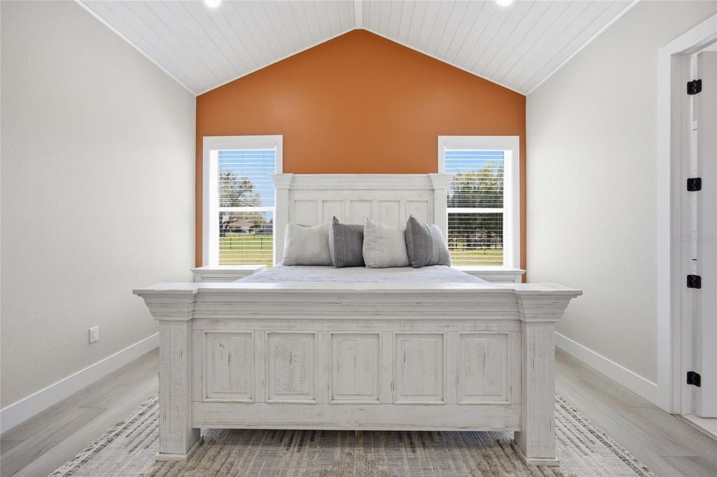 Image 38 of property listing at 9665 SE 61ST TERRACE, Belleview, FL 34420