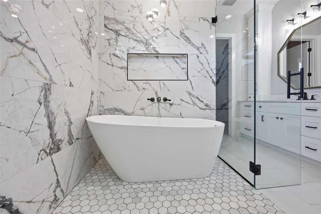 Image 42 of property listing at 9665 SE 61ST TERRACE, Belleview, FL 34420