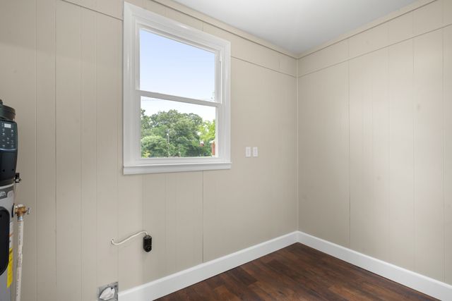 506 Carman Ave, New Johnsonville, TN 37134