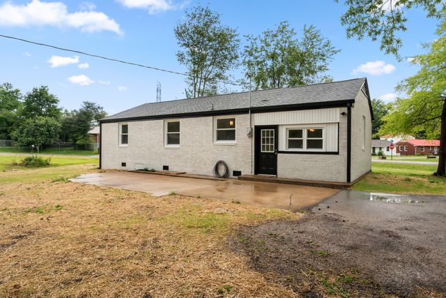 506 Carman Ave, New Johnsonville, TN 37134
