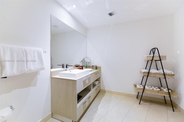 4111 S Ocean Drive 3204, Hollywood, FL 33019