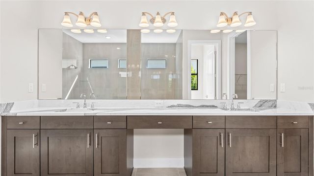 18225 CRESSWIND TERRACE, Lakewood Ranch, FL 34211