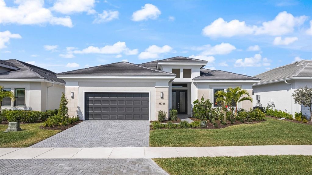 18225 CRESSWIND TERRACE, Lakewood Ranch, FL 34211