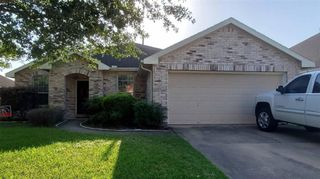 2706 Courtyard Lane, Pearland, TX 77584