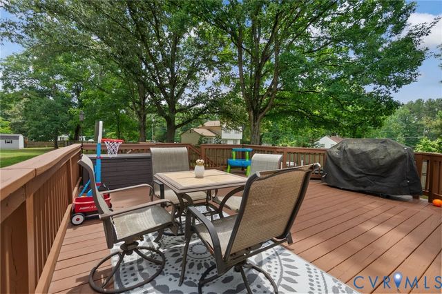 11211 Quaker Rd, Dinwiddie, VA 23841