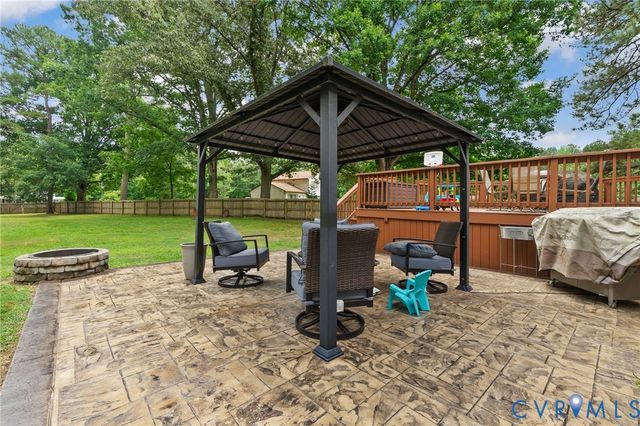 11211 Quaker Rd, Dinwiddie, VA 23841